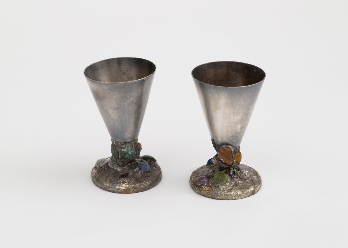 Champagne glasses set