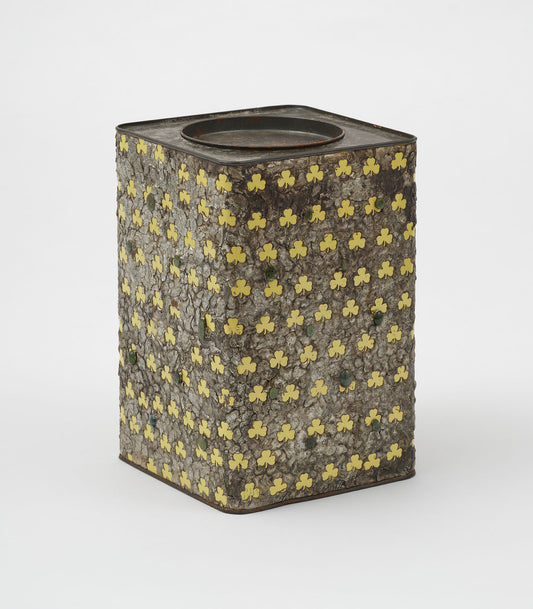 Box with Clovers